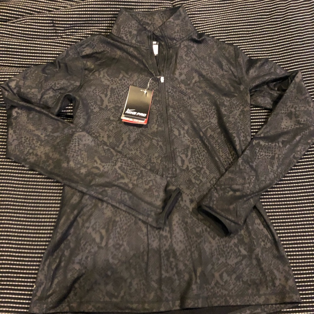 Nike Dri-Fit 3/4 Zip - Womens